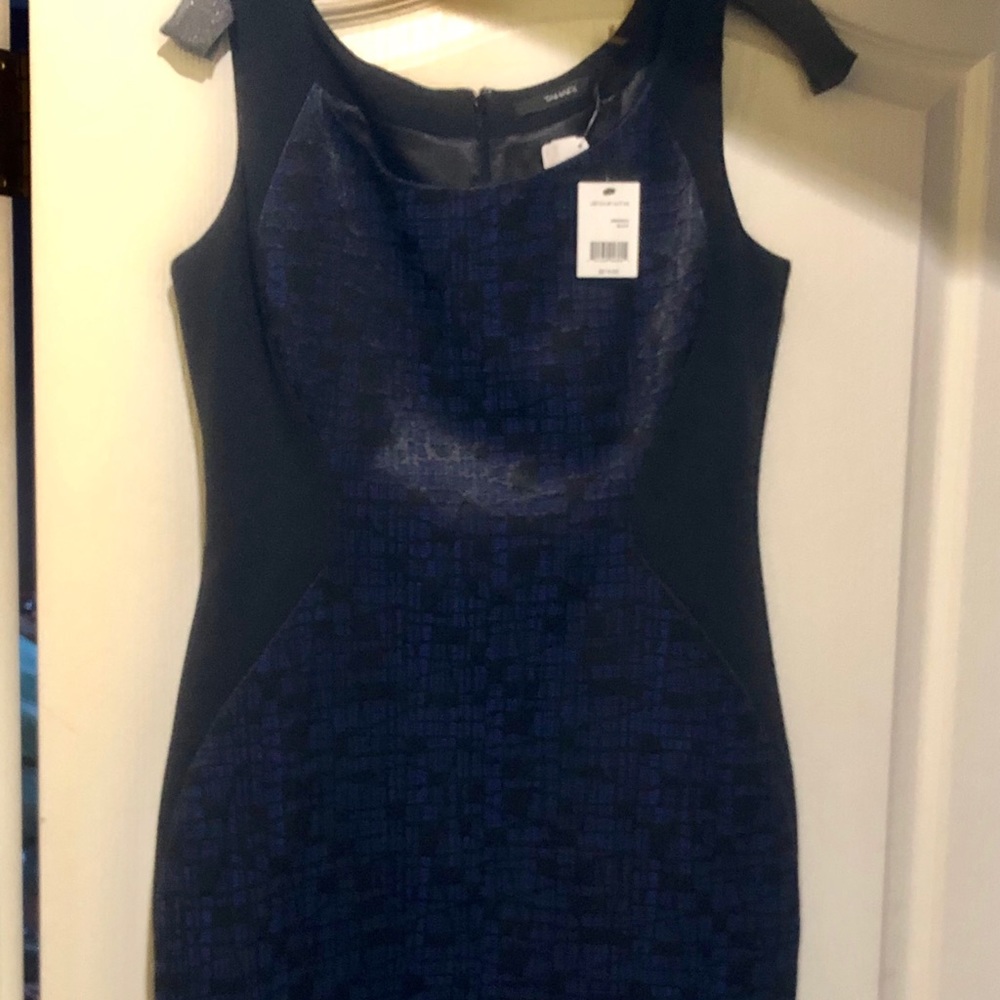 Tahari New with Tags Ladies Dress size 8